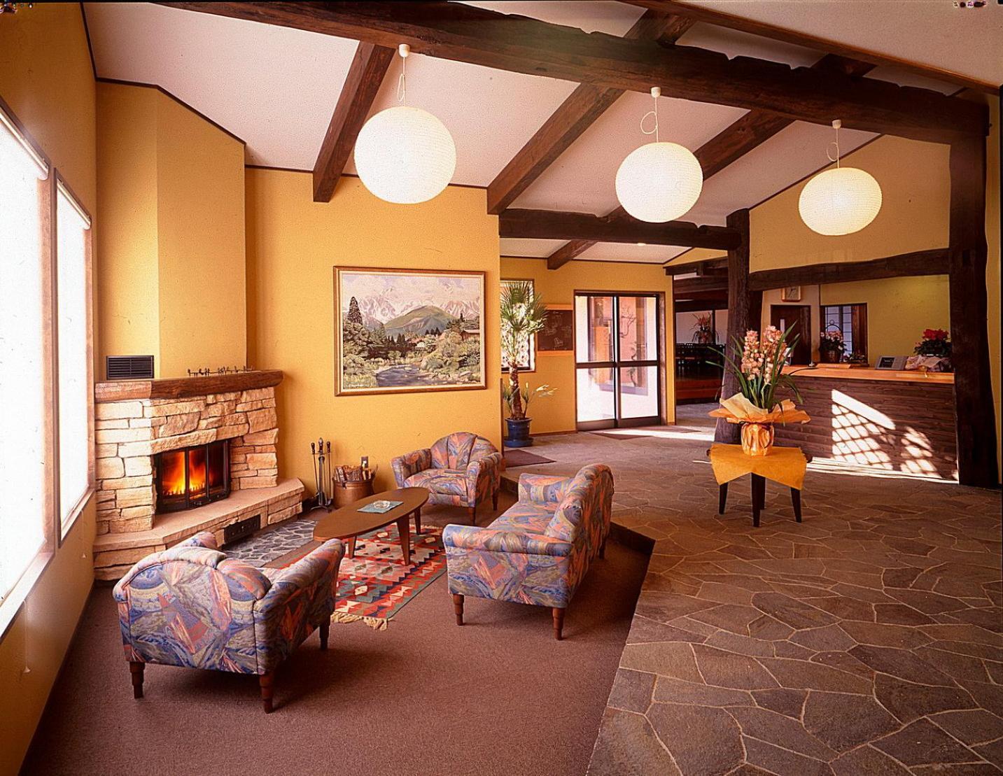 Hakuba Alpine Hotel Exterior photo